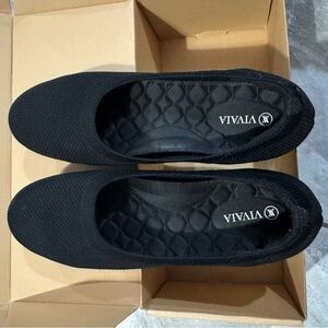VIVAIA Black Claire Walker EUC w/ box 41 / 10.5 M